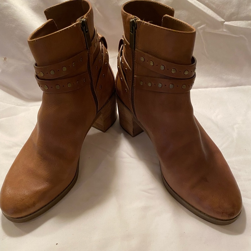 Michael Kors Booties. Leather. Women’s 9.5